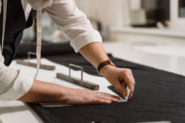 Top 5 Designer Fabrics for a Luxe Living Room Makeover